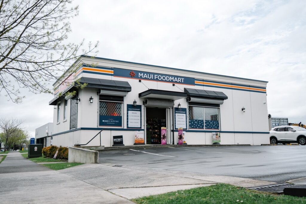 maui-foodmart-set-one-05 Large